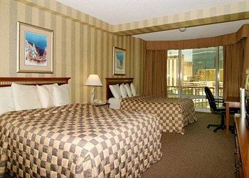 clarion_hotel_vegas_room2