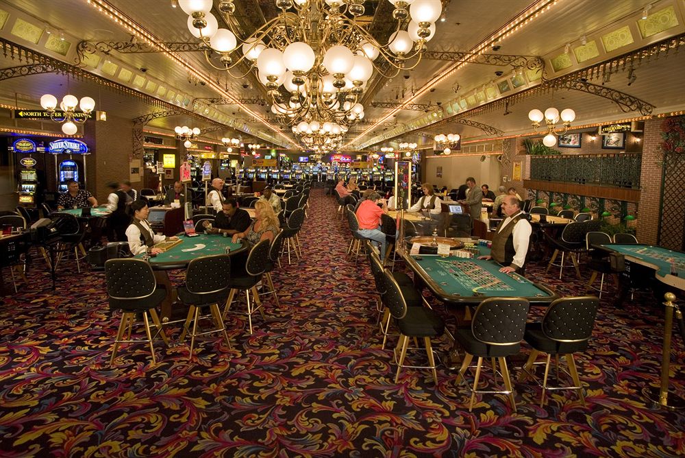 four_queens_las_vegas_casino