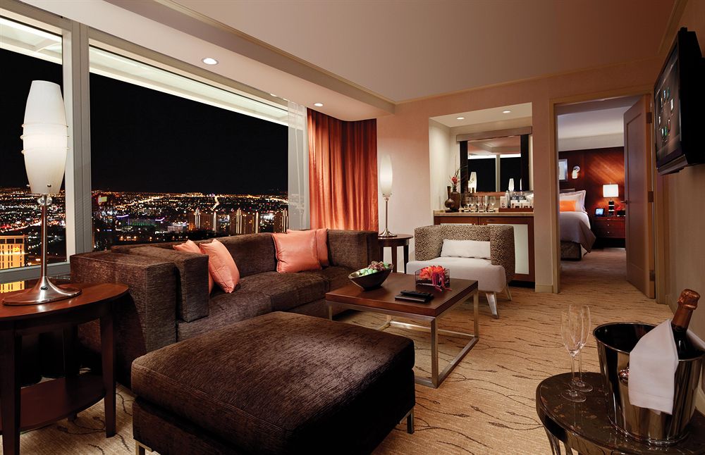 aria_city_center_living_room