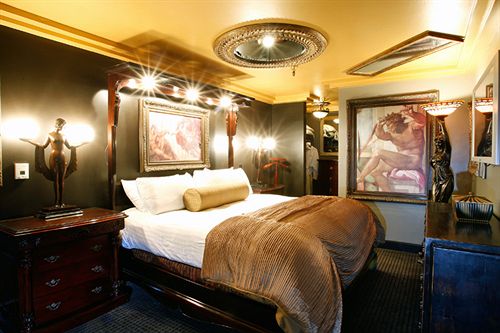 artisan_hotel_boutique_room