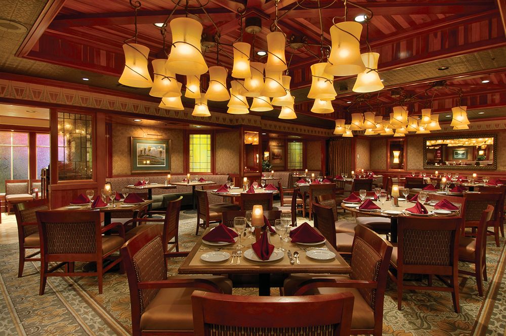 california_hotel_restaurant