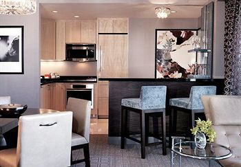 cosmopolitan_las_vegas_kitchen