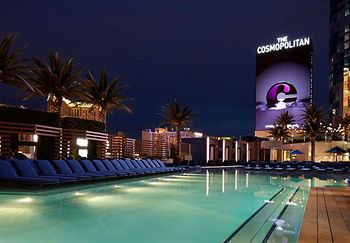 cosmopolitan_las_vegas_pool2