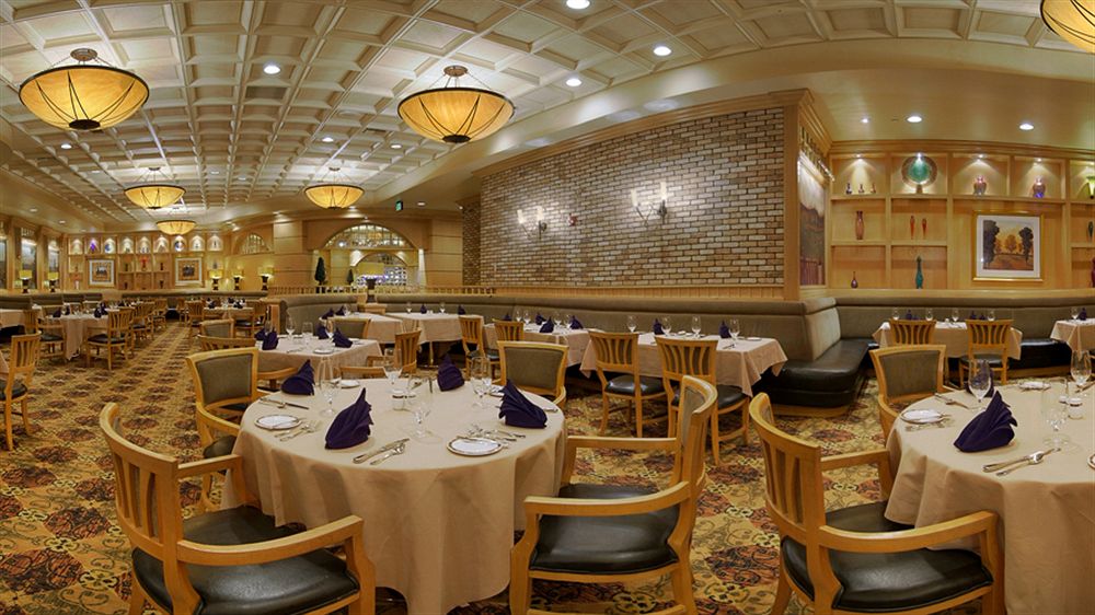 gold_coast_las_vegas_restaurant2