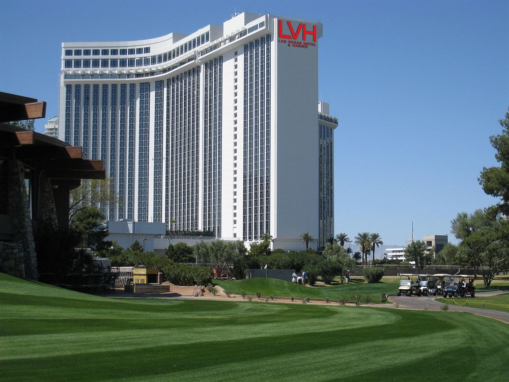 lvh_las_vegas_hotel_golf_court