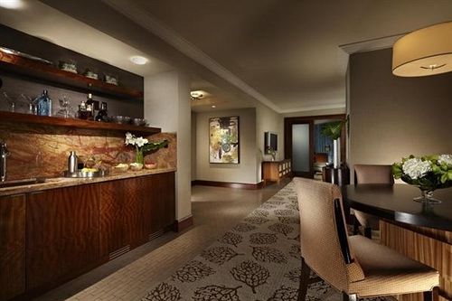 mandalay_bay_las_vegas_living_room