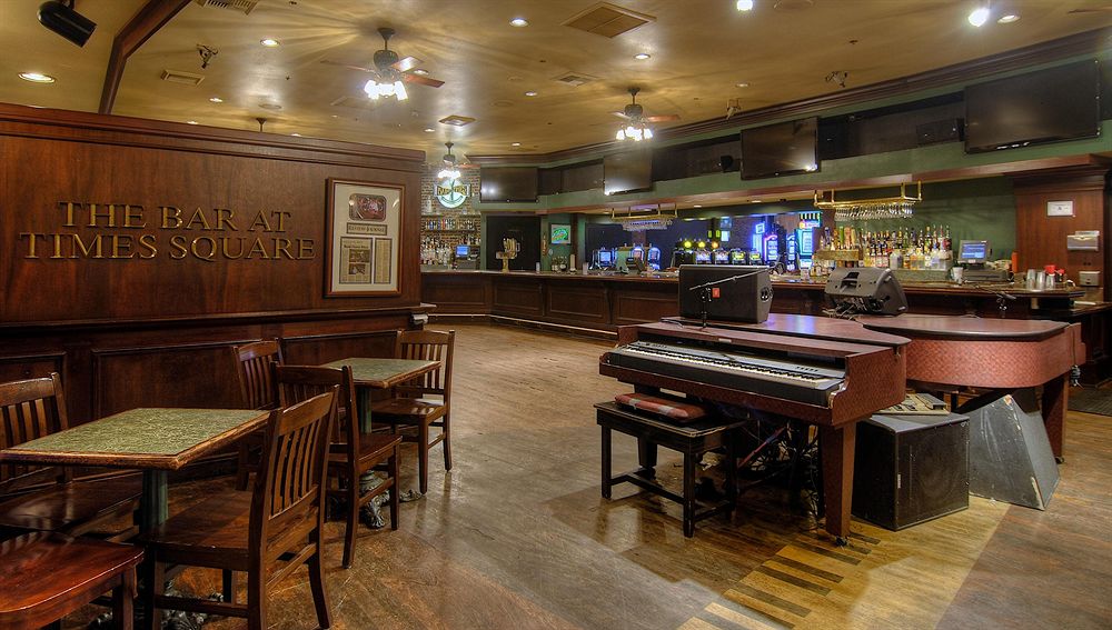 new_york_las_vegas_hotel_bar