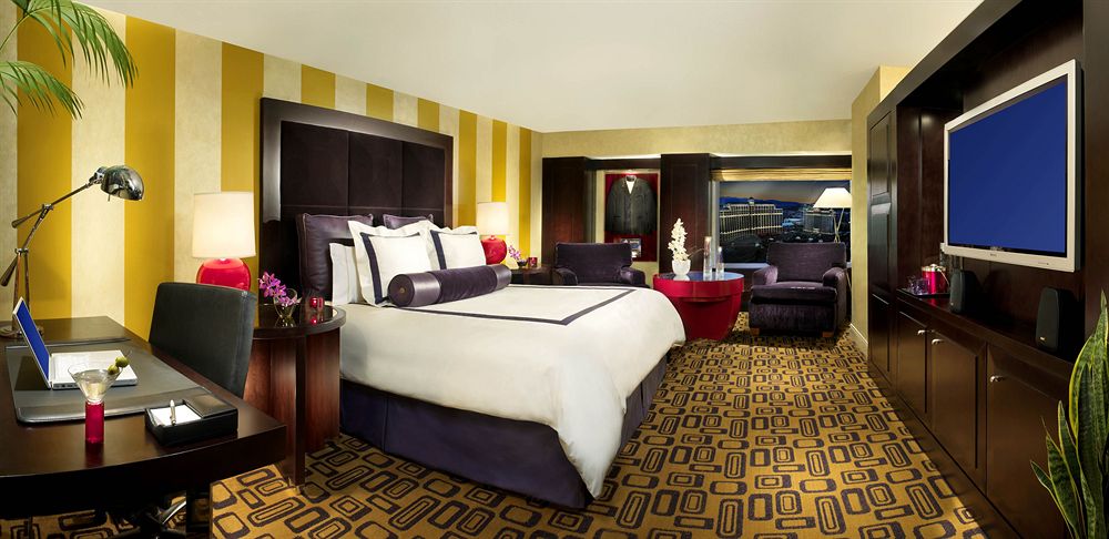 planet_hollywood_las_vegas_room