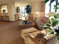 rio_hotel_las_vegas_living_room2