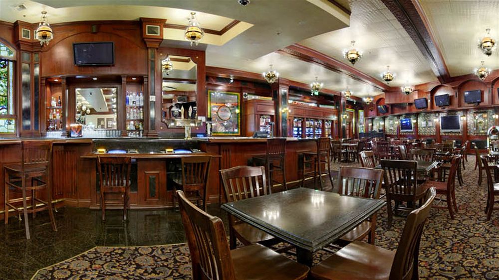 the_orleans_las_vegas_bar2