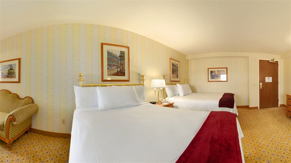 the_orleans_las_vegas_room2